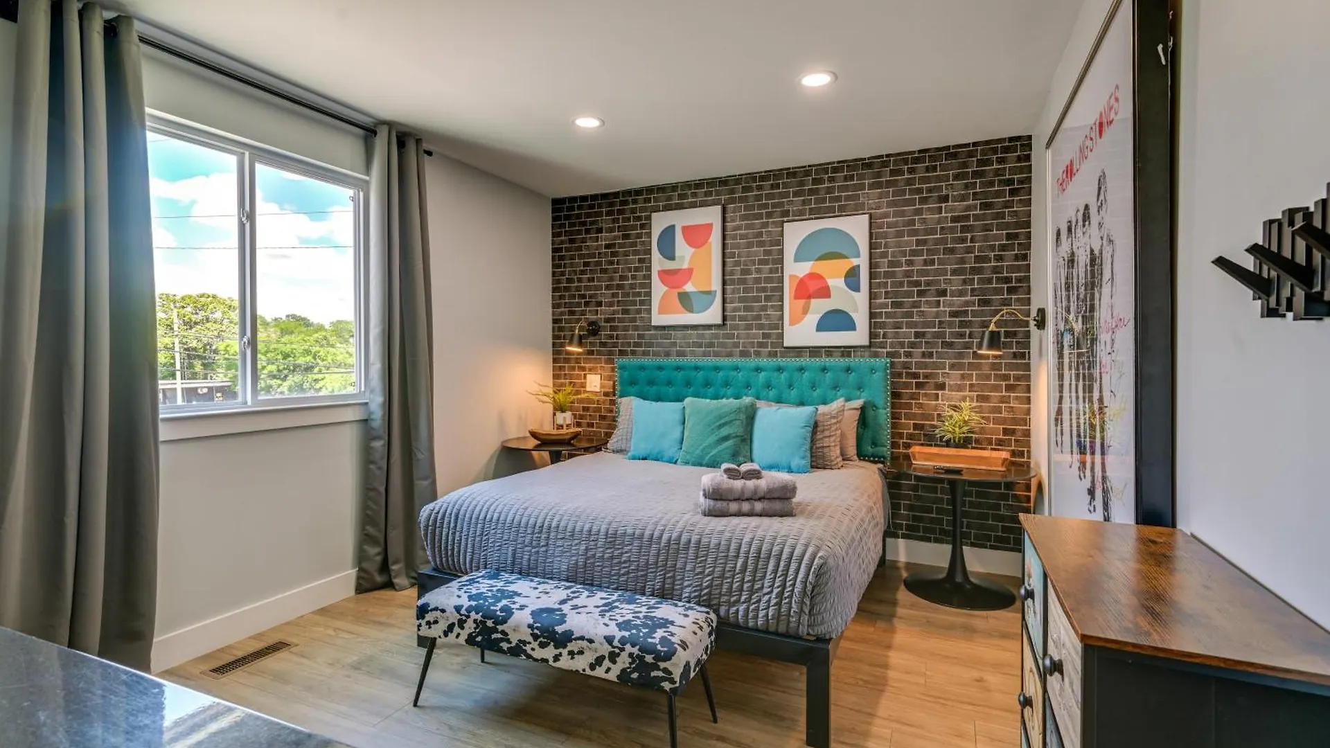 Skyline Views Nashville Townhome 3 Mi To Broadway 0*,  United States