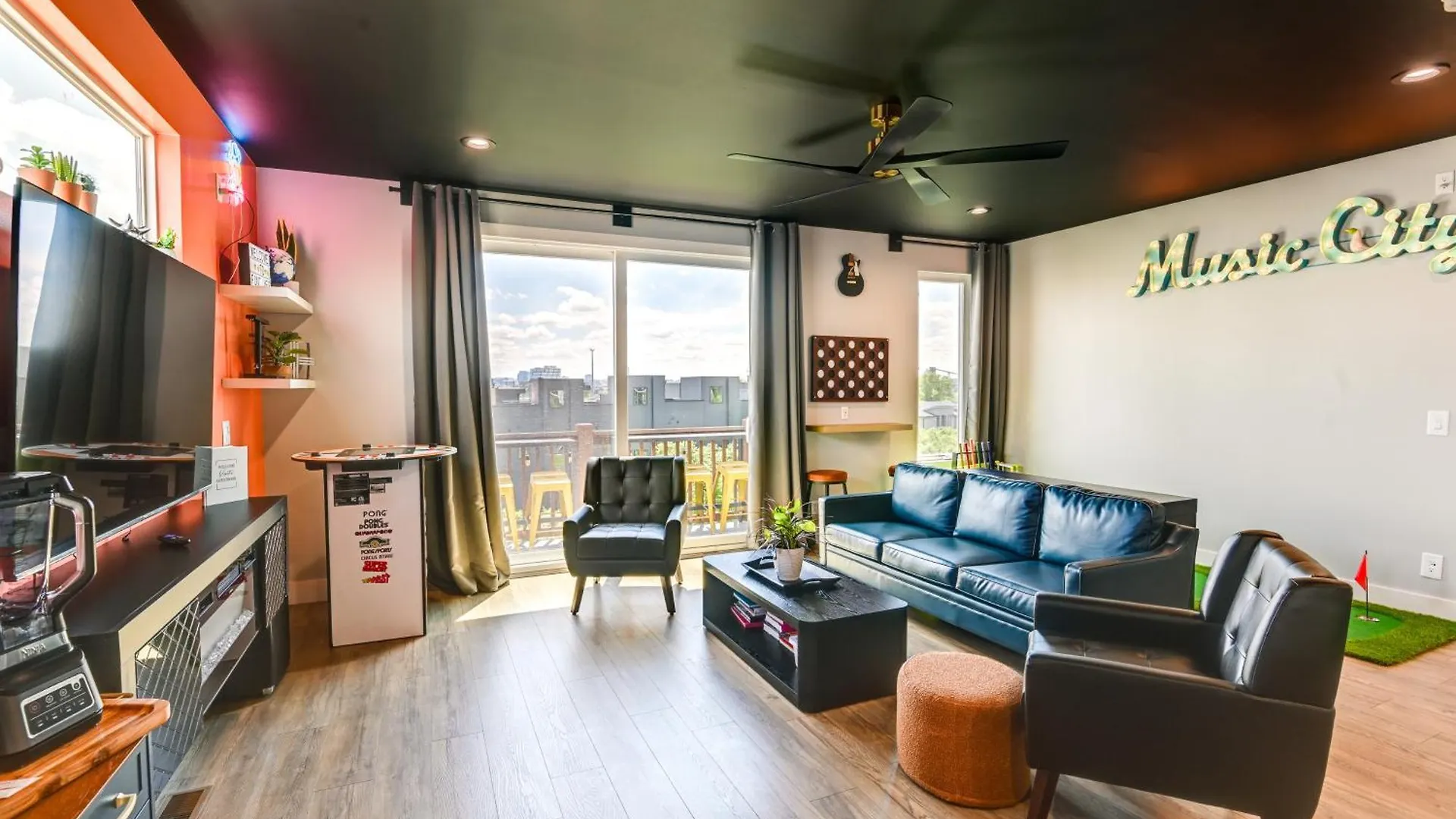 Holiday home Skyline Views Nashville Townhome 3 Mi To Broadway